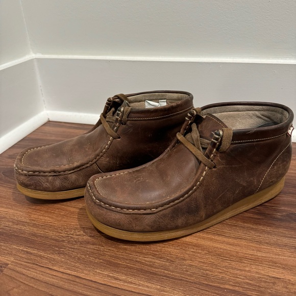 Clarks Wallabees Beeswax Stinson Hi high top Brown size 9